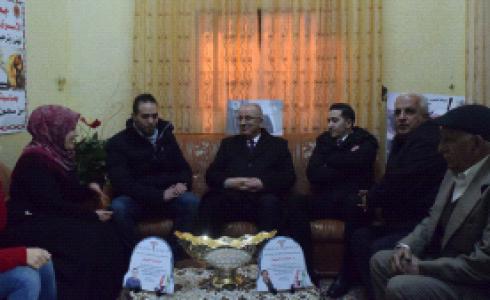 الحمد الله خلال زيارة الأسيرين بلبول