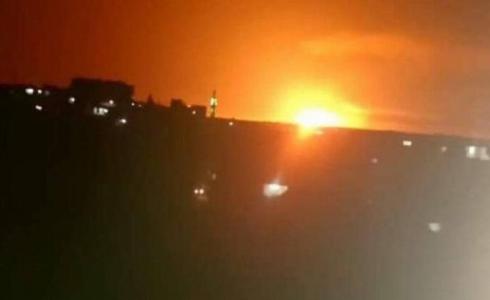 صورة تداولها ناشطون للقصف على اللاذقية الذي استهدف مؤسسة الصناعات التقنية غرب سوريا الآن