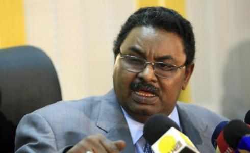 صلاح قوش مدير المخابرات السودانية المستقيل