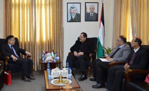 صيدم يبحث مع ممثل كوريا الجنوبية توسيع التعاون في المجالات التربوية