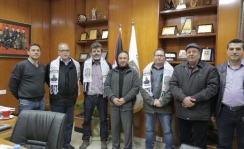 بلدية غزة تستضيف وفد من بلدية برشلونة 