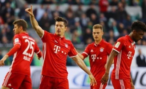 فرحة لاعبي بايرين ميونيخ