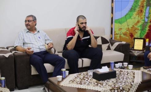 الوفد التقى المواطن جرادة في نهاية الزيارة