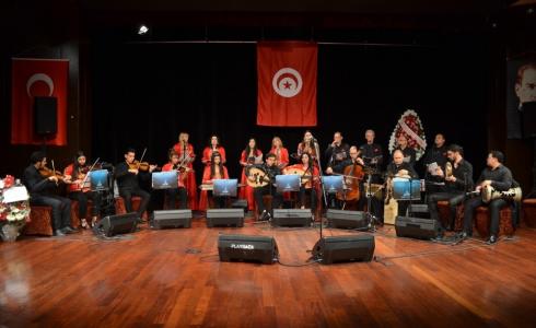 فرقة موسيقية -ارشيف-