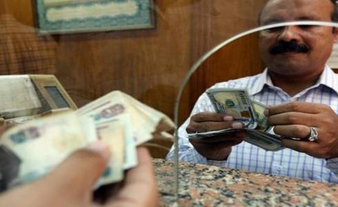 اسعار العملات في البنوك المصرية والسوق السوداء المصرية