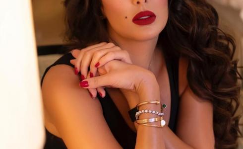 ياسمين صبري تتعرض لانتقادات بسبب تصرفها مع شيف تركي