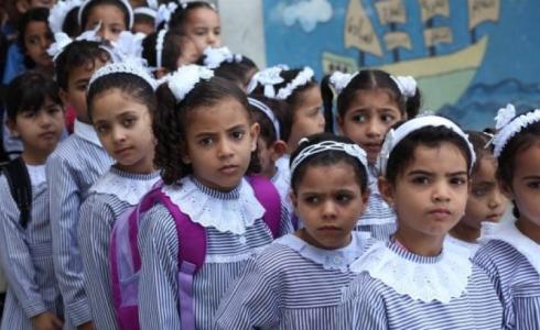 طالبات في إحدى مدارس الأونروا في قطاع غزة -ارشيف-