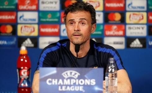 مدرب برشلونة لويس إنريكي