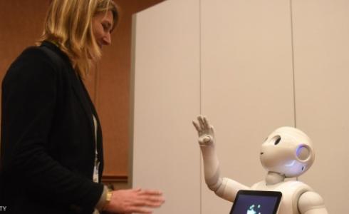 روبوت بالمعرض الإلكتروني للمستهلك في لاس فيغاس