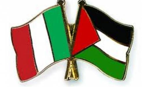 العلمان الفلسطيني والإيطالي