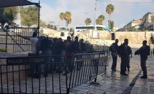 الاحتلال يعرقل دخول المصلين لأداء صلاة الفجر في المسجد الاقصى