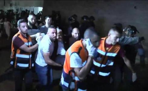 إصابات في المواجهات مع الاحتلال قرب باب الاسباط