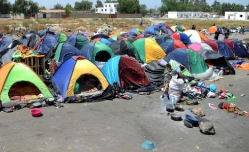 المهاجرون المعتقلون على الحدود النيجرية الجزائرية يودعون مراكز إيواء مؤقتة