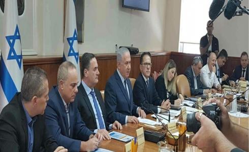 بنيامين نتنياهو رئيس الحكومة الإٍسرائيلية يقدم وثيقة للكابينت تقضي بزيادة ميزانية الجيش الاسرائيلي