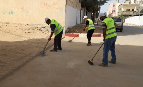 بلدية جباليا النزلة تنظم حملة نظافة لشوارع المحافظة 