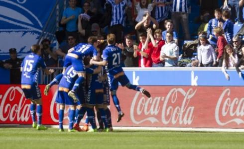 ألافيس يسقط فياريال