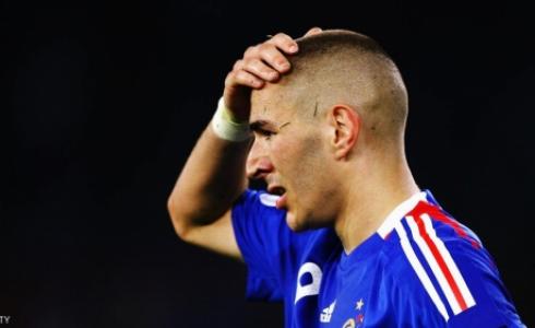 بنزيمة متورط في قضية ابتزاز فالبوينا