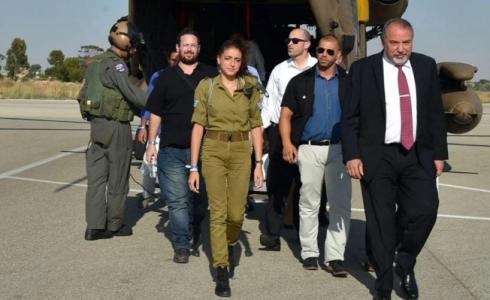 ليبرمان أثناء توليه منصب وزير الأمن 