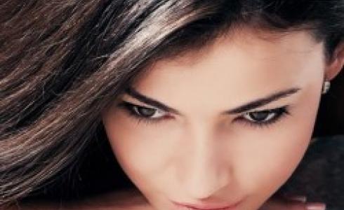 فوائد زيت الخروع للشعر