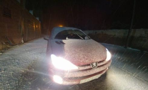 تساقط الثلوج بالخليل