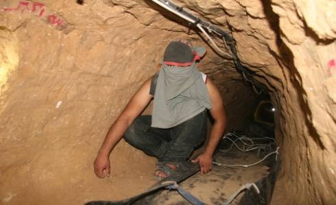 نفق على الحدود الفلسطينية المصرية