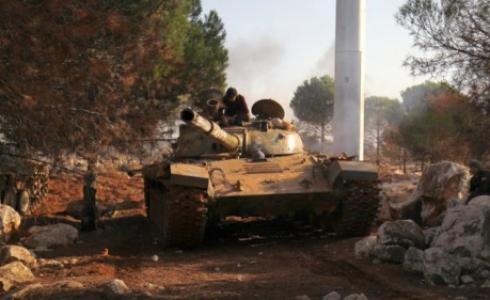 مسلحو المعارضة السورية استمروا في الهجوم على غرب حلب - بحسب ما تقول روسيا - رغم وقف الغارات الروسية