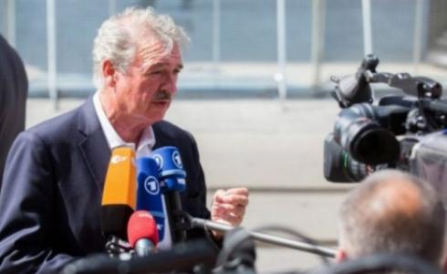 جين أسيلبورن قال إن المجر ليست بعيدة عن إصدار أوامر لإطلاق النار على اللاجئين