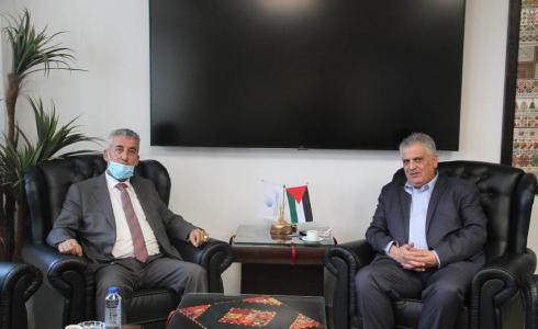 الحكم المحلي وسلطة المياه تؤكدان على ضرورة دعم أهالي الأغوار