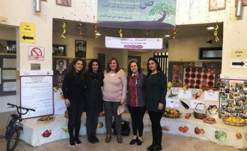 زيارة يوسيفا دار لمدرسة البصلية