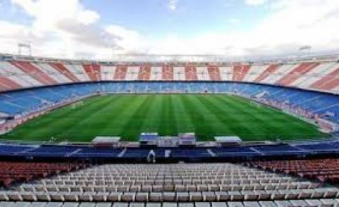 ملعب "فيستني كالديرون"