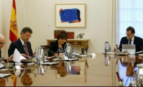 أزمة كاتالونيا: مدريد تدرس كل الخيارات في اجتماع طارئ