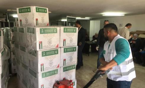 لجنةزكاة طولكرم تتسلم طرودًا غذائية من الهيئة الخيرية الاردنية مقدمة من مكز الملك سلمان في السعودية