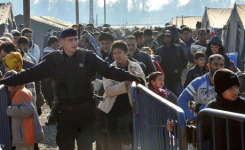 ألمانيا استقبلت أكثر من مليون لاجئ العام الماضي