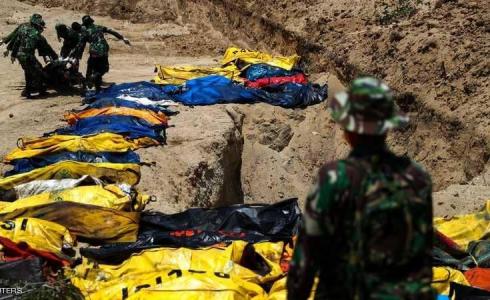 ضحايا الزلزال الاندونيسي