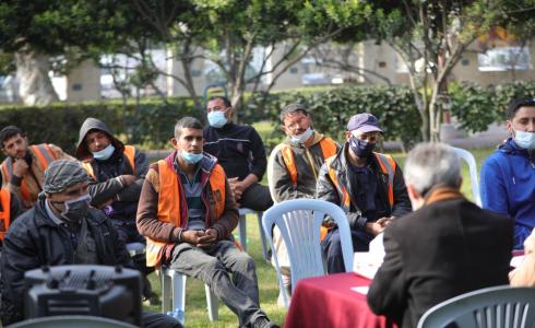 مبادرة توعوية لصناع الجمال في بلدية غزة