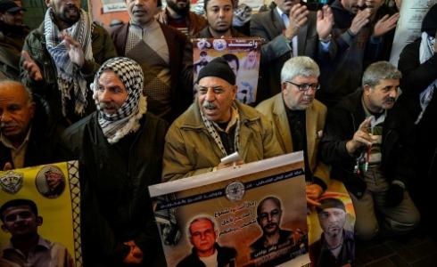 تضامن أهلي الأسري مع أبنائهم