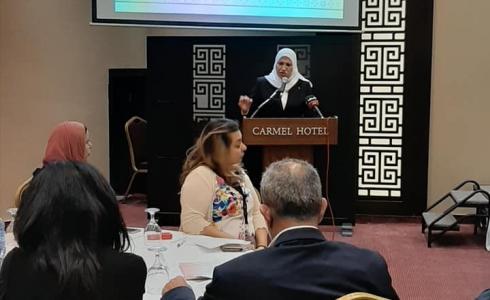 توصية بزيادة التمثيل النسائي في الهيئات المحلية 30%