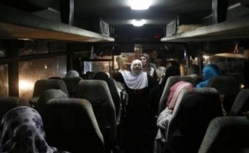 دفعة جديدة من اهالي الاسرى