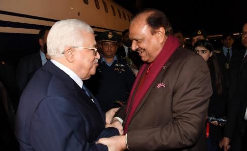 الرئيس عباس والرئيس الباكستاني ممنون حسين أمس