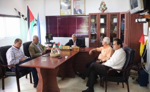 المحافظ يتفقد بلديتي عزون وكفر ثلث