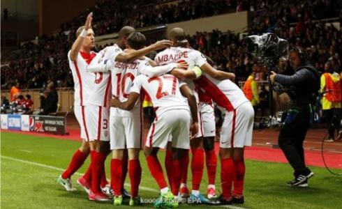 فرحة لاعبي موناكو