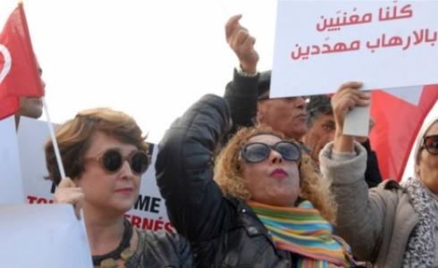 المحتجون خرجوا يوم أعلنت السلطات اعتقال ثلاثة لعلاقتهم بأنيس العامري المشتبه في تفجير برلين