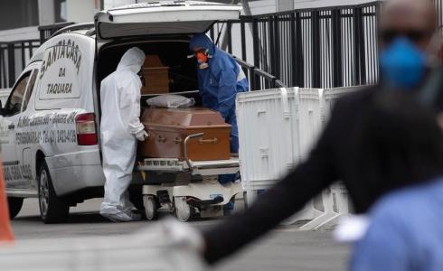 البرازيل تسجل 1272 حالة وفاة جديدة بكورونا 