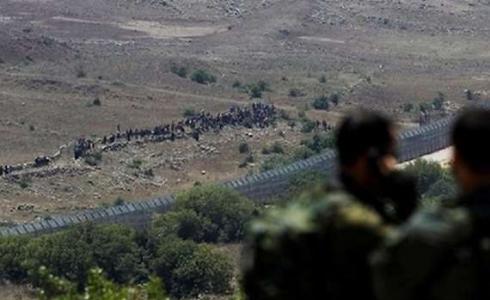 فرار مئات اللاجئين السوريين إلى الحدود الإسرائيلية