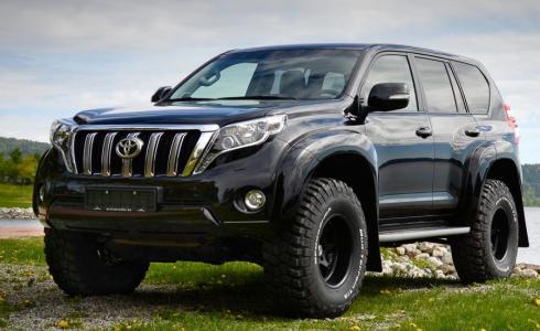 سيارة من نوع oyota Land Cruiser- ارشيفية