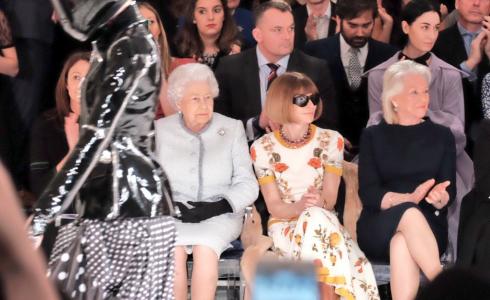  الملكة إليزابيث