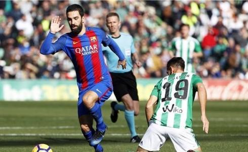 برشلونة يتعثر أمام بيتيس