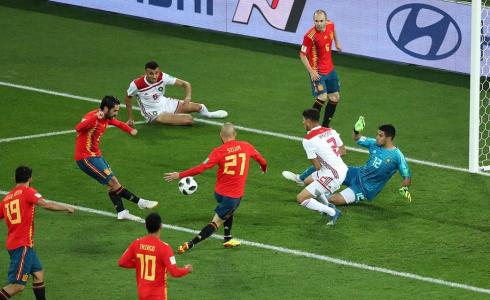 المنتخب الاسباني يتعادل مع المنتخب المغربي ويتأهل للدور الثاني من مونديال روسيا
