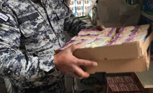 الأمن الوقائي يضبط مستودعًا يحوي أغذية فاسدة في الخليل