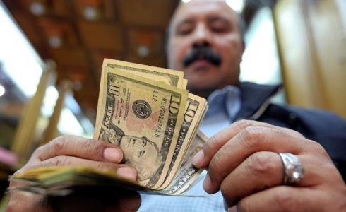 اسعار العملات في البنوك المصرية والسوق السوداء